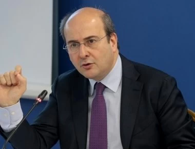 Το συναισθηματικό βίντεο του Κωστή Χατζηδάκη: «Τί θέλω να κάνω ως πολιτικός για να είναι ο γιoς μου περήφανος»